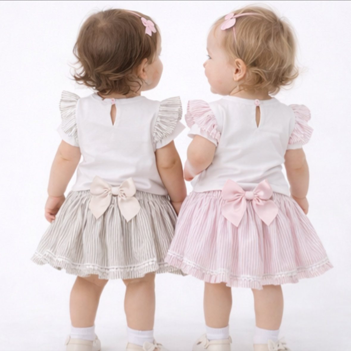 Strikjes set 2 delig (beige)