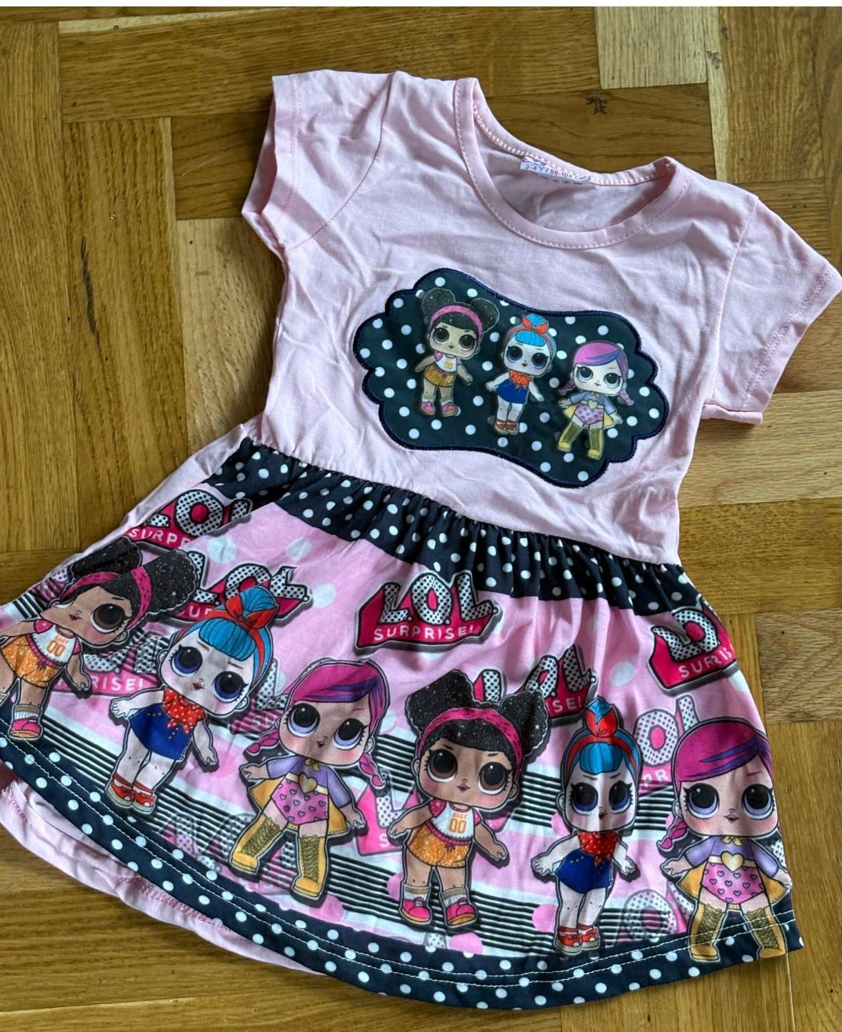 💕 Roze Doll Jurkje met Speelse Print maat 98